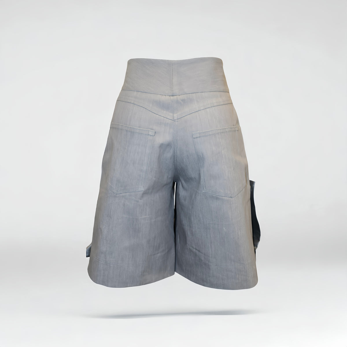 RAW FOLD BERMUDAS