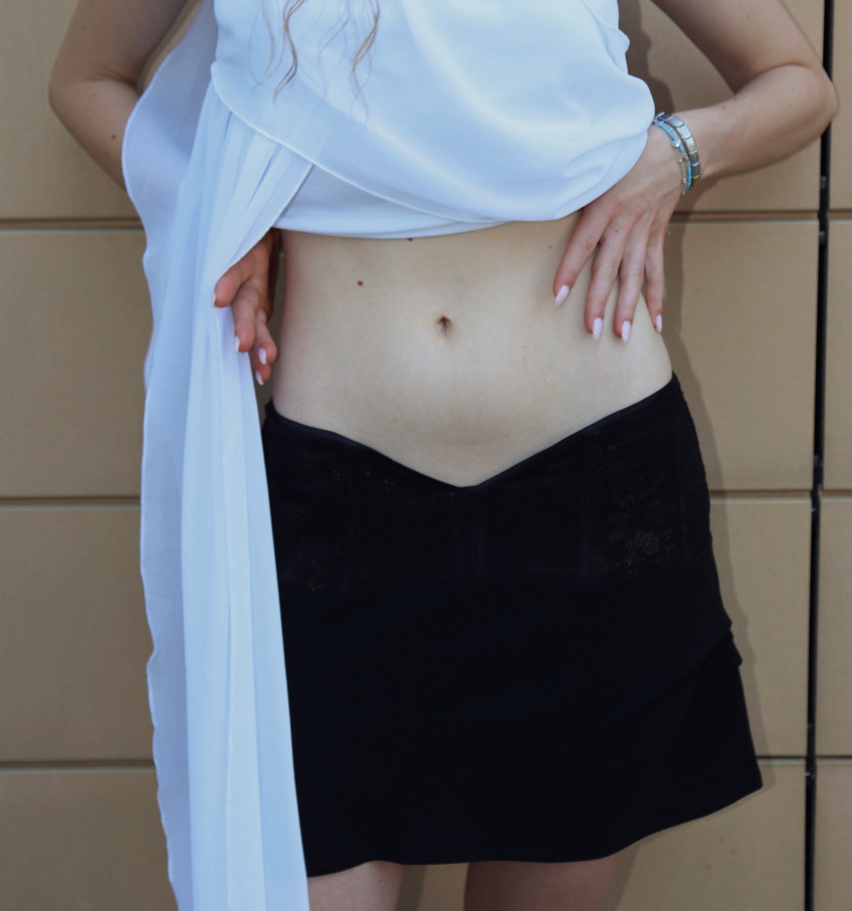 SILENT CUT SKIRT