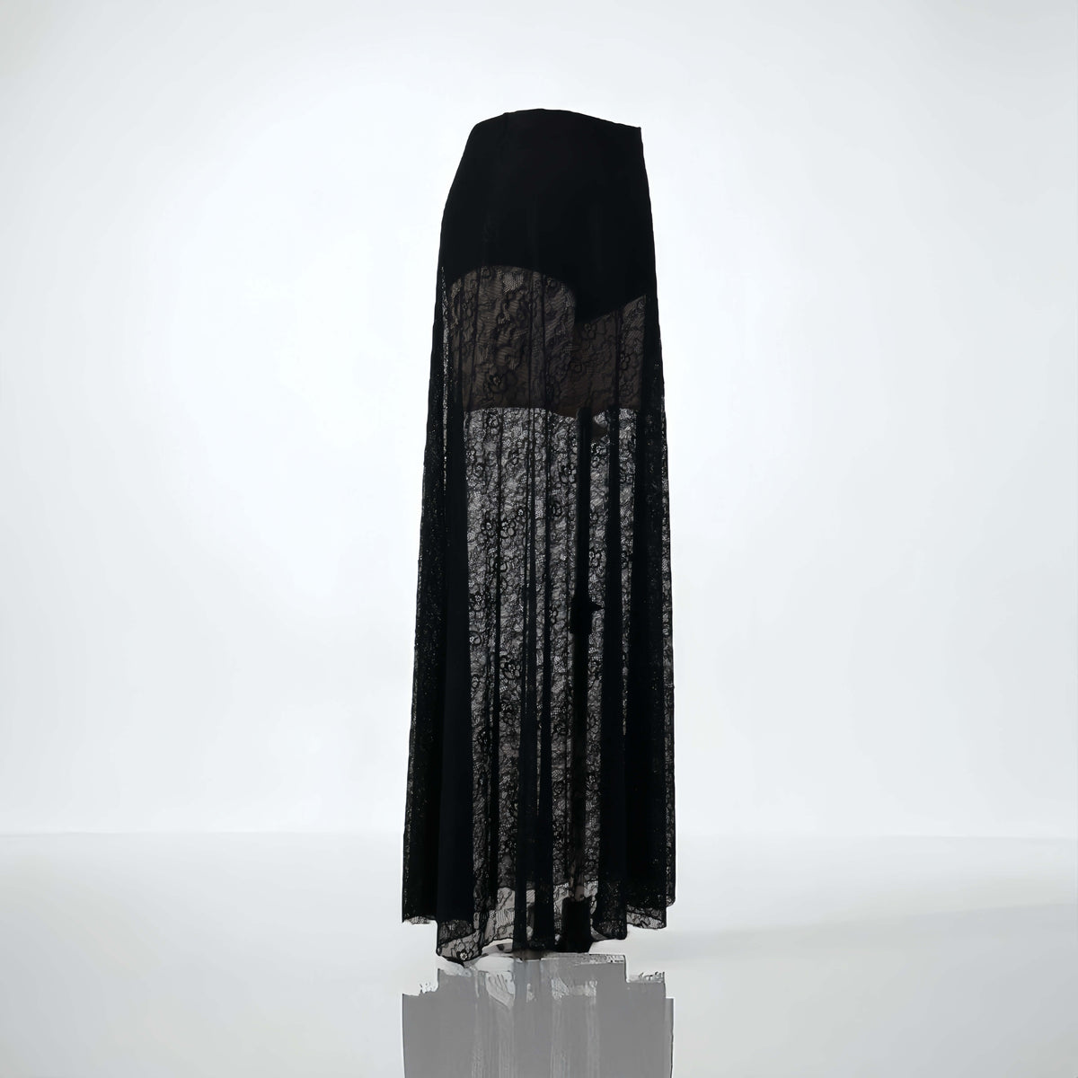 HIDDEN VEIL MAXI SKIRT
