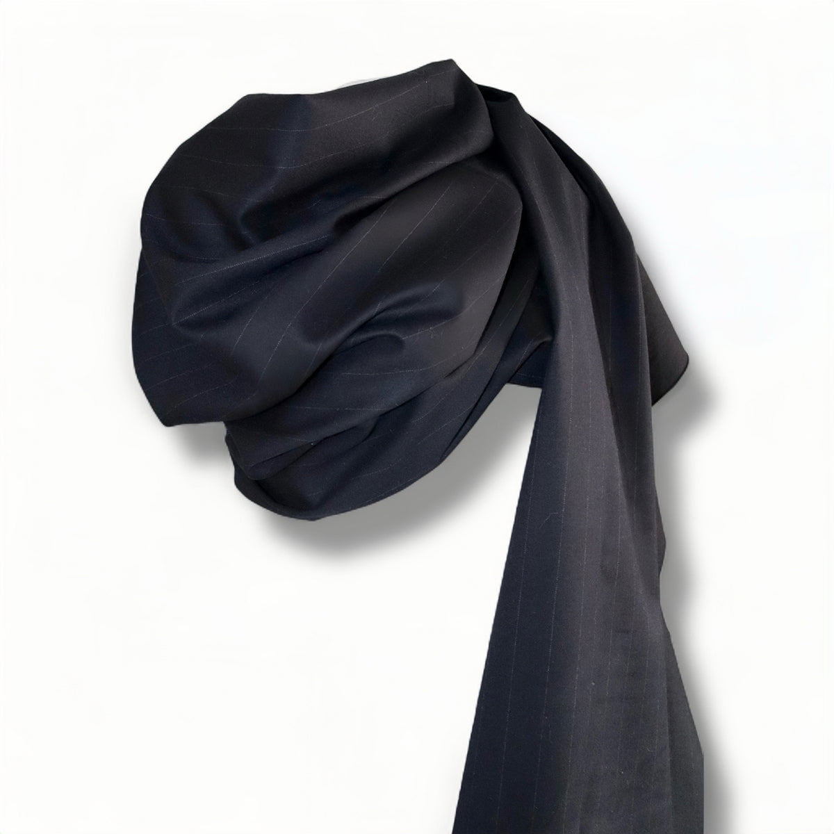 DRAMATIC SCARF
